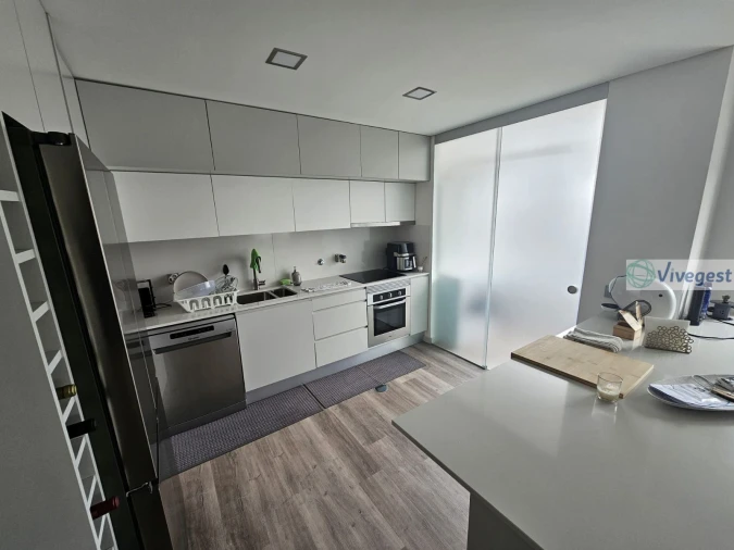 Apartamento T2 para Arrendamento em Alfena Foto 3