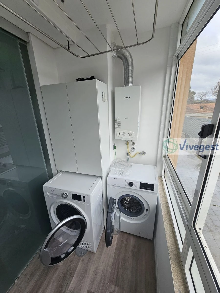 Apartamento T2 para Arrendamento em Alfena Foto 4