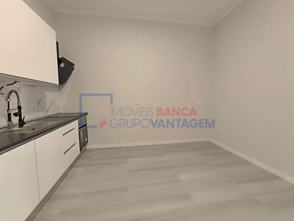 Loja para Venda em Queluz e Belas Foto 5