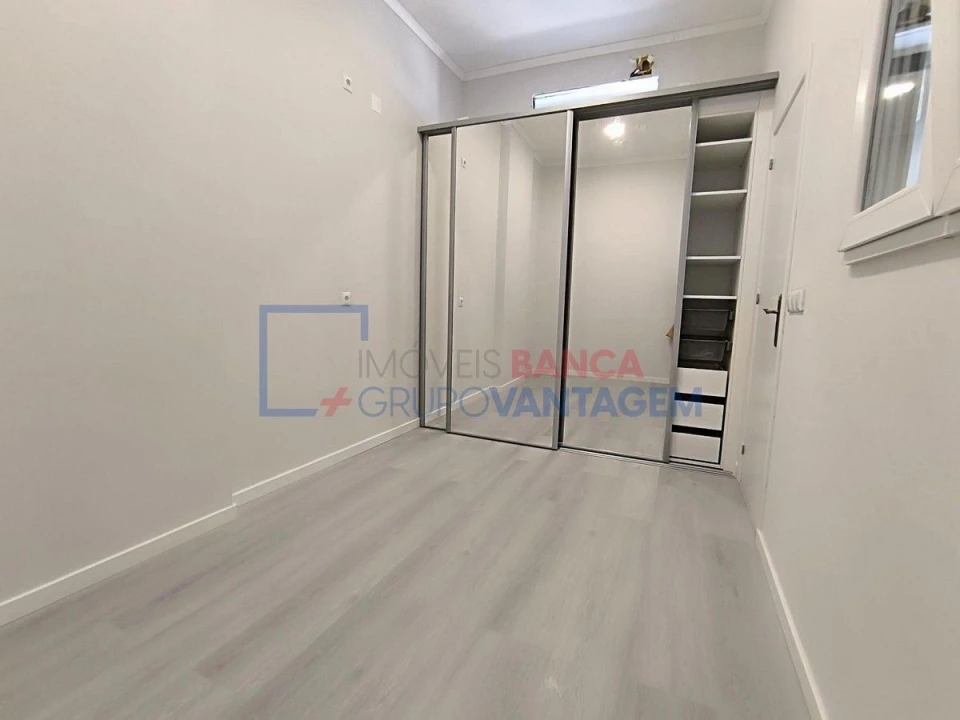 Loja para Venda em Queluz e Belas Foto 17