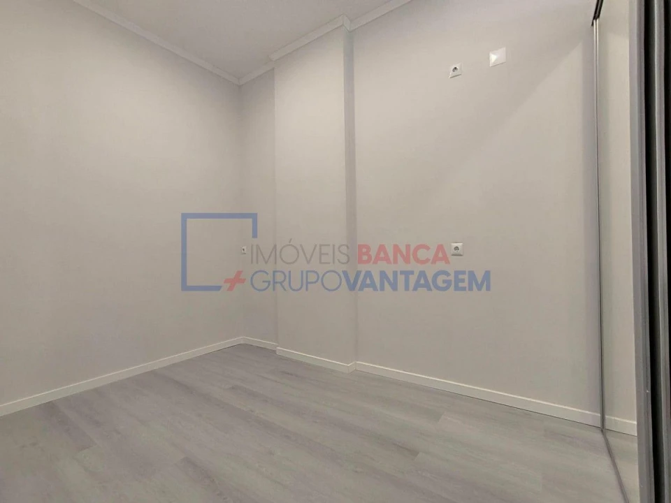 Loja para Venda em Queluz e Belas Foto 19