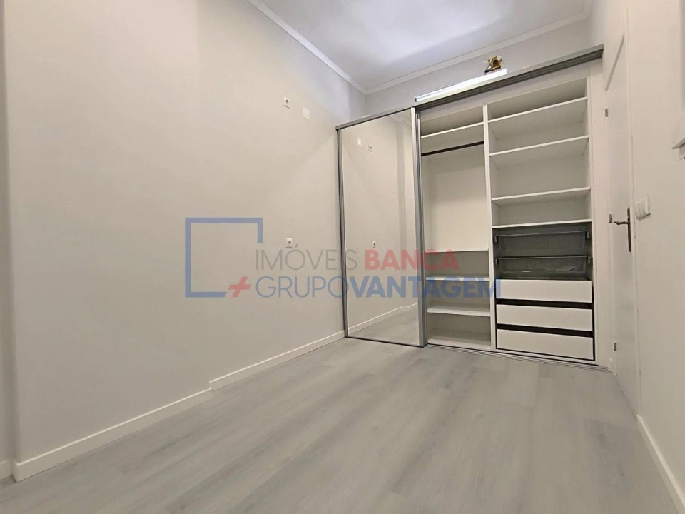 Loja para Venda em Queluz e Belas Foto 20