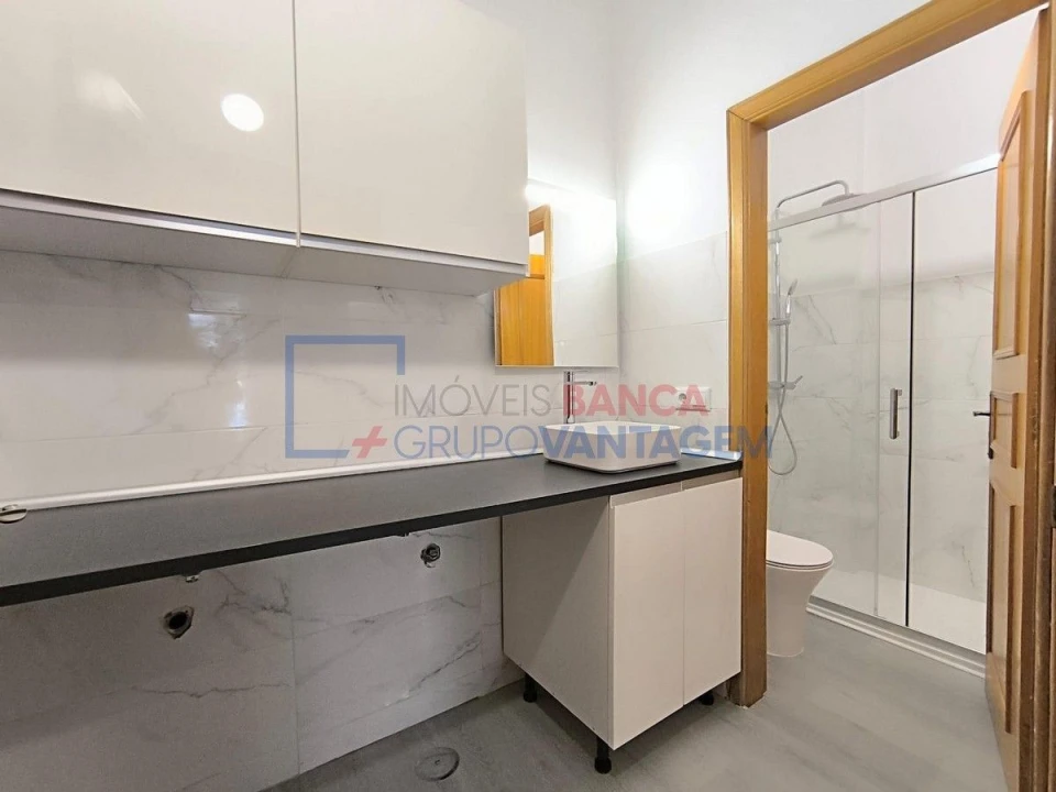 Loja para Venda em Queluz e Belas Foto 13