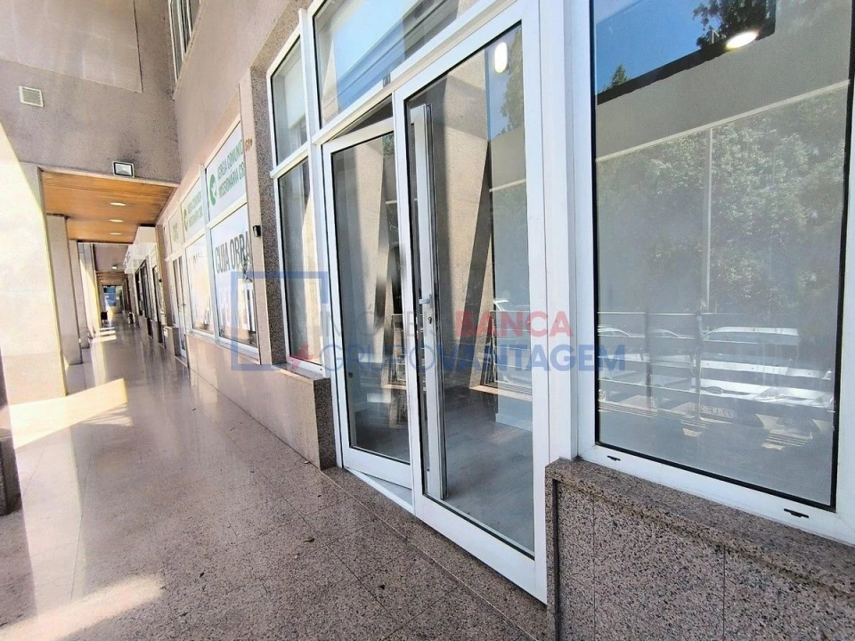 Loja para Venda em Queluz e Belas Foto 26