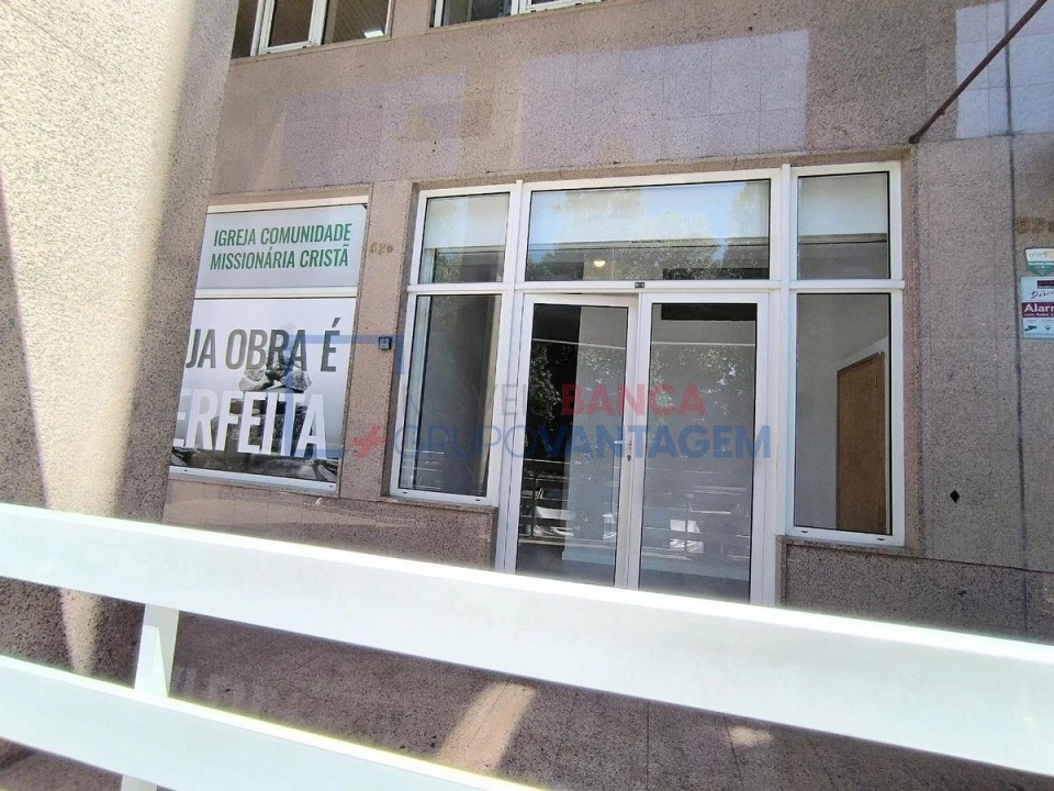 Loja para Venda em Queluz e Belas Foto 29