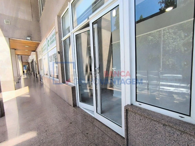 Loja para Venda em Queluz e Belas Foto 26