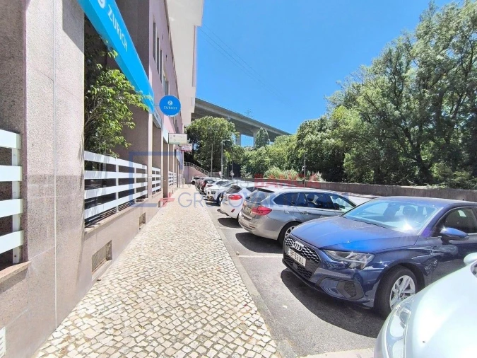 Loja para Venda em Queluz e Belas Foto 28