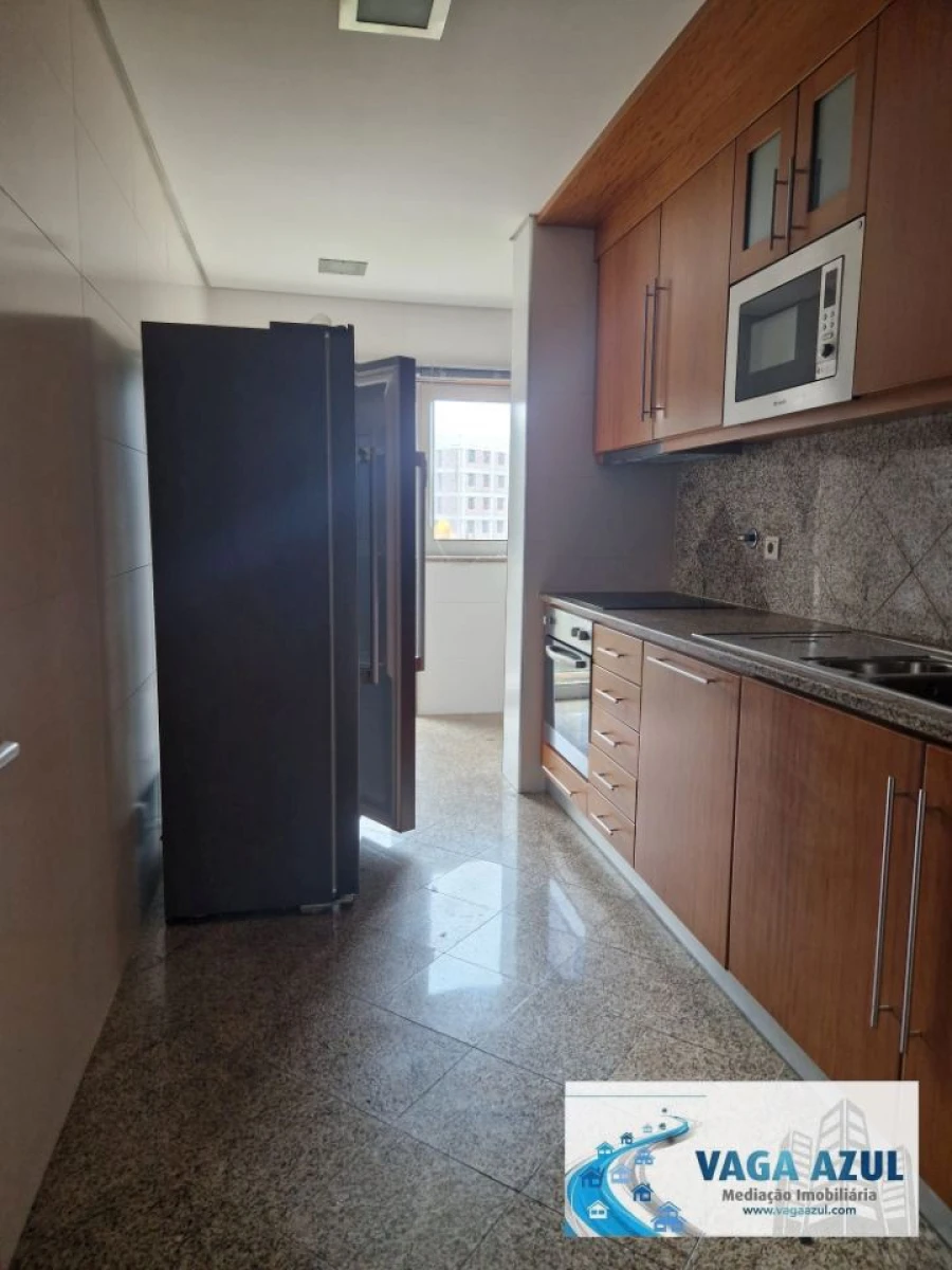 Quarto para Arrendamento em Custóias, Leça do Balio e Guifões Foto 6