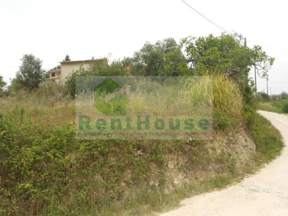 Moradia T2 para Venda em Alhadas Foto 3