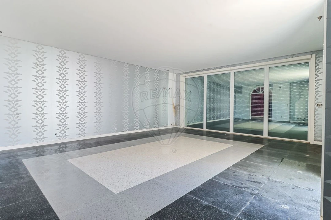 Moradia T4 para Venda em Buarcos Foto 13