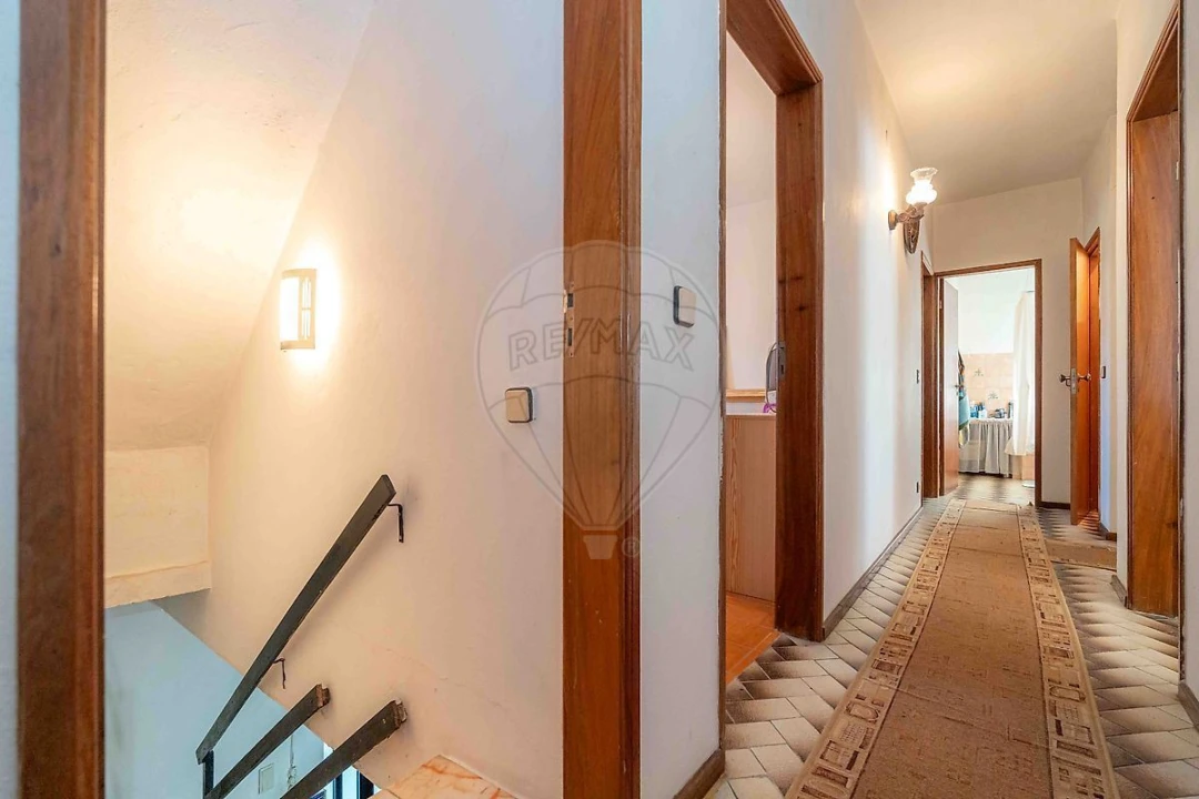 Moradia T4 para Venda em Ferreira-A-Nova Foto 18