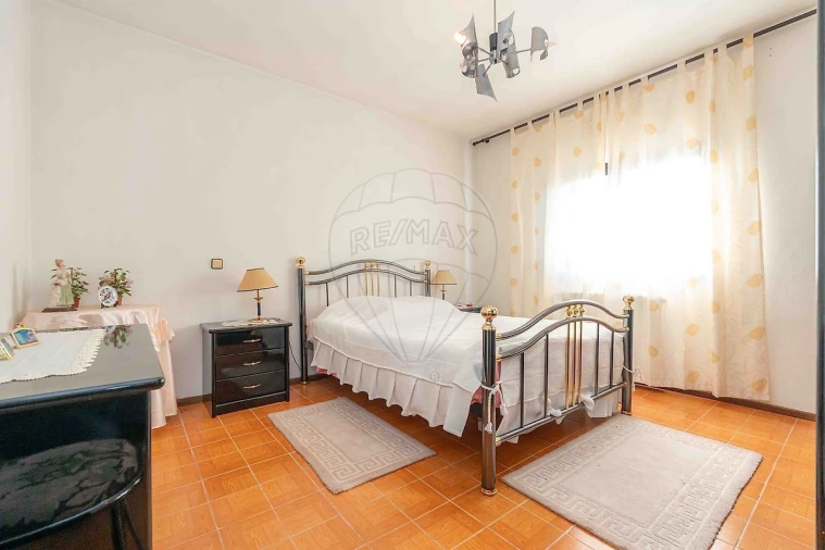 Moradia T4 para Venda em Ferreira-A-Nova Foto 21