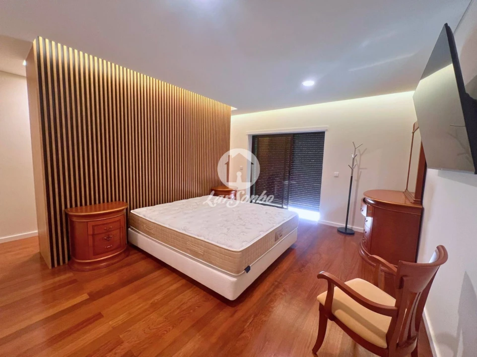 Moradia T4 para Venda em Barcelos, V.Boa, V.Frescainha Foto 3