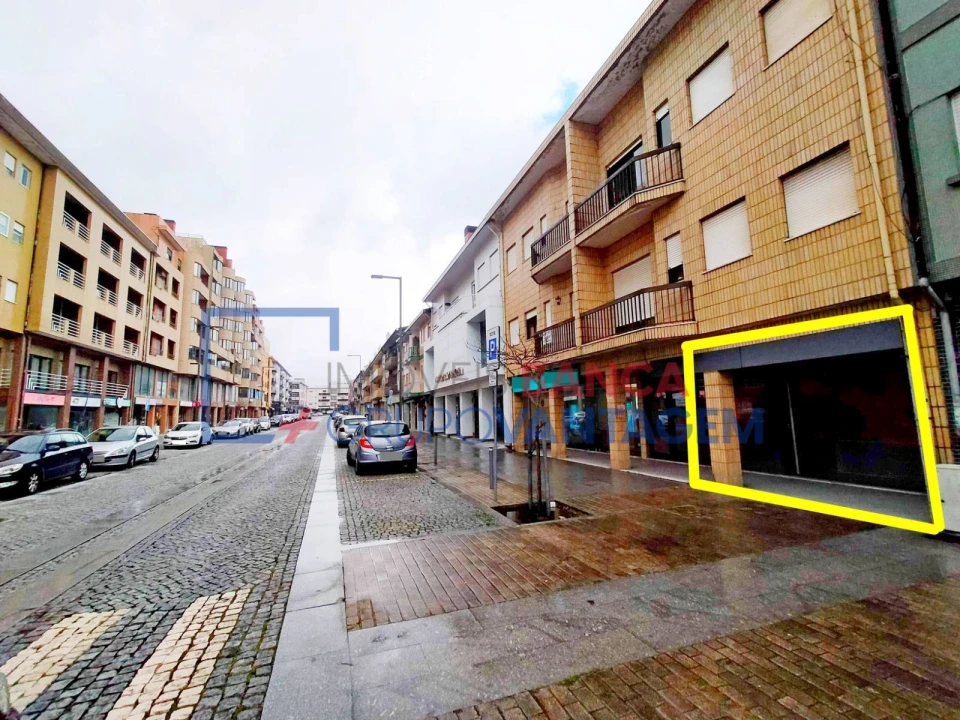 Loja para Venda em Paços de Ferreira Foto 26