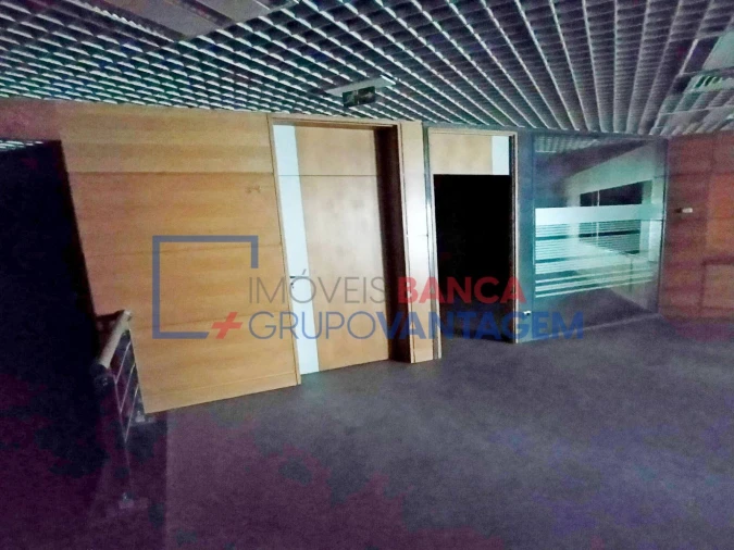 Loja para Venda em Paços de Ferreira Foto 8