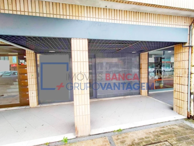 Loja para Venda em Paços de Ferreira Foto 28