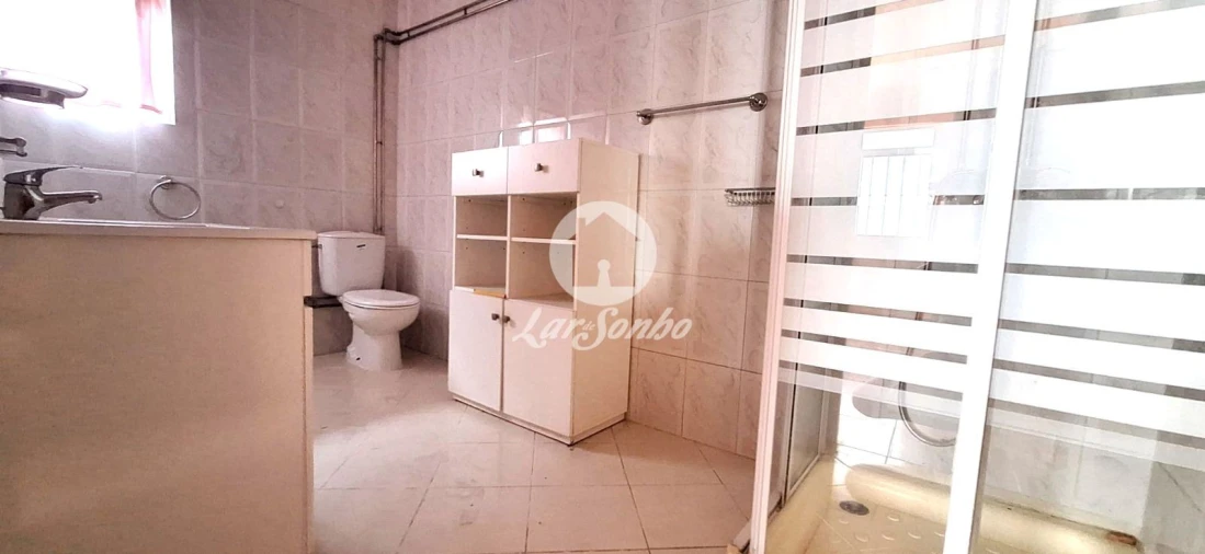 Moradia T7 para Venda em Apúlia e Fão Foto 9