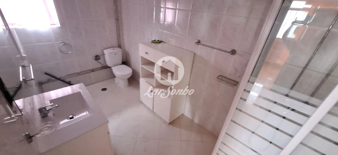 Moradia T7 para Venda em Apúlia e Fão Foto 8