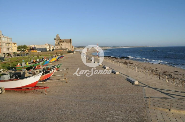 Moradia T7 para Venda em Apúlia e Fão Foto 1