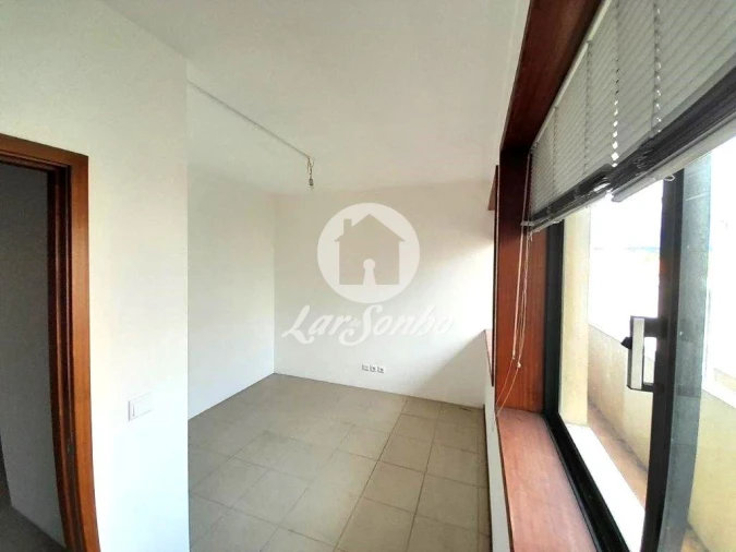 Escritório para Arrendamento em Barcelos, V.Boa, V.Frescainha Foto 4