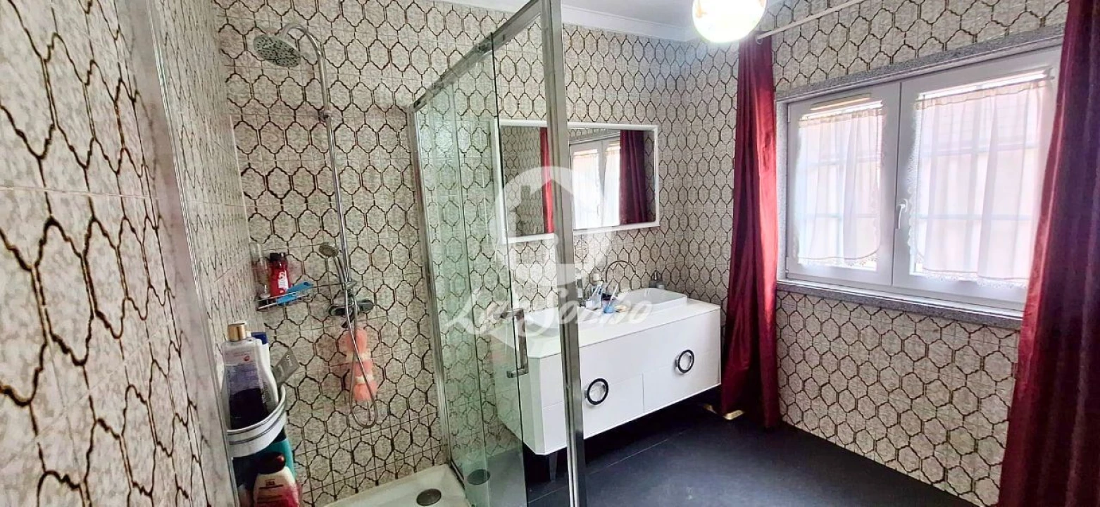 Moradia T5 para Venda em Aguçadoura e Navais Foto 7