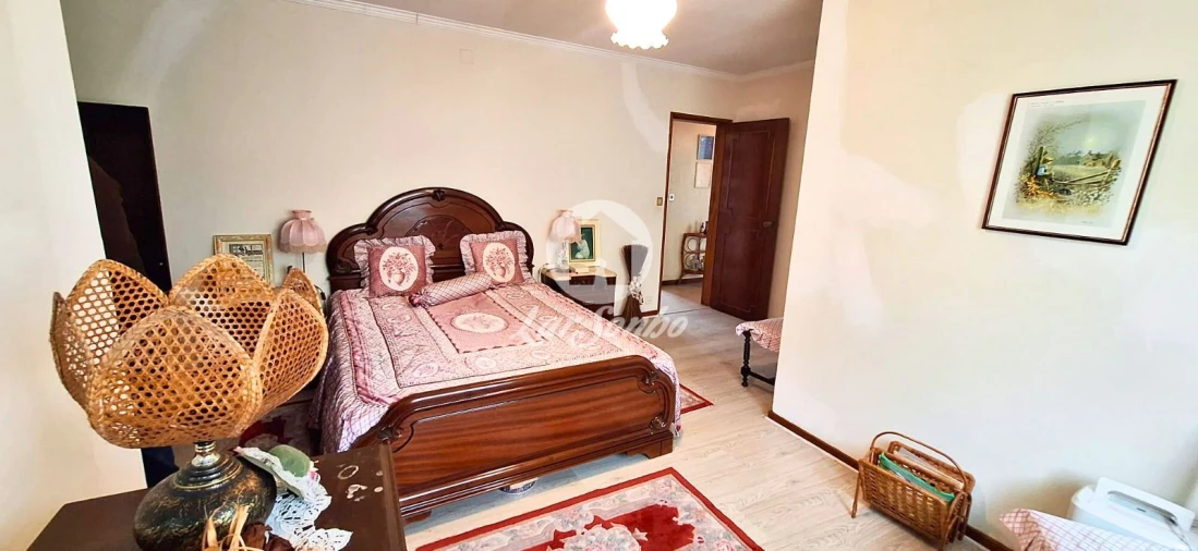 Moradia T5 para Venda em Aguçadoura e Navais Foto 10