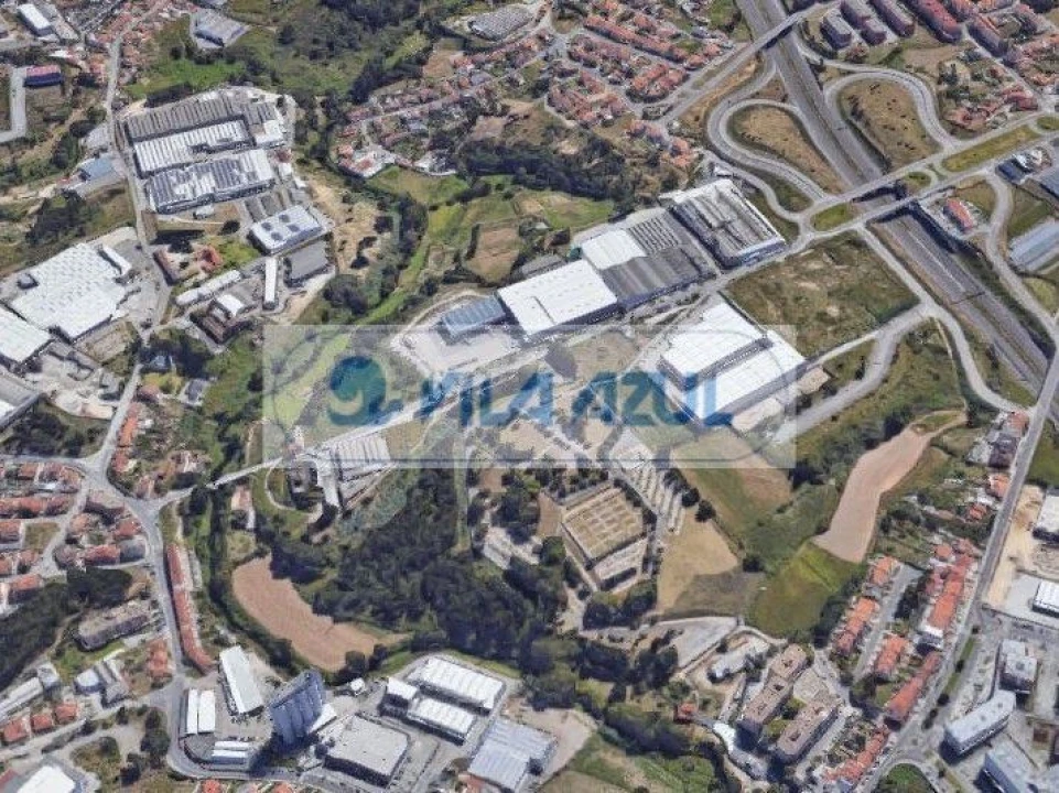 Terreno Misto para Arrendamento em São Mamede de Infesta e Senhora da Hora Foto 4