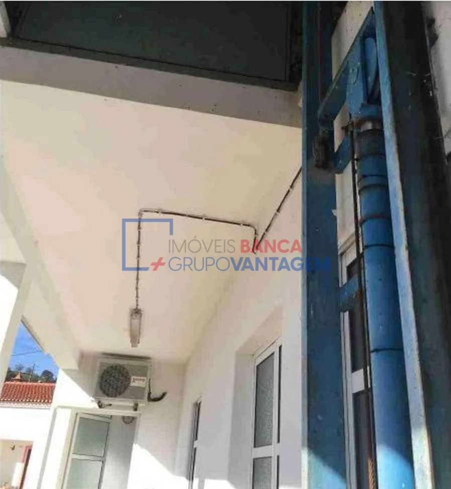 Armazém para Venda em Vale de Santiago Foto 5