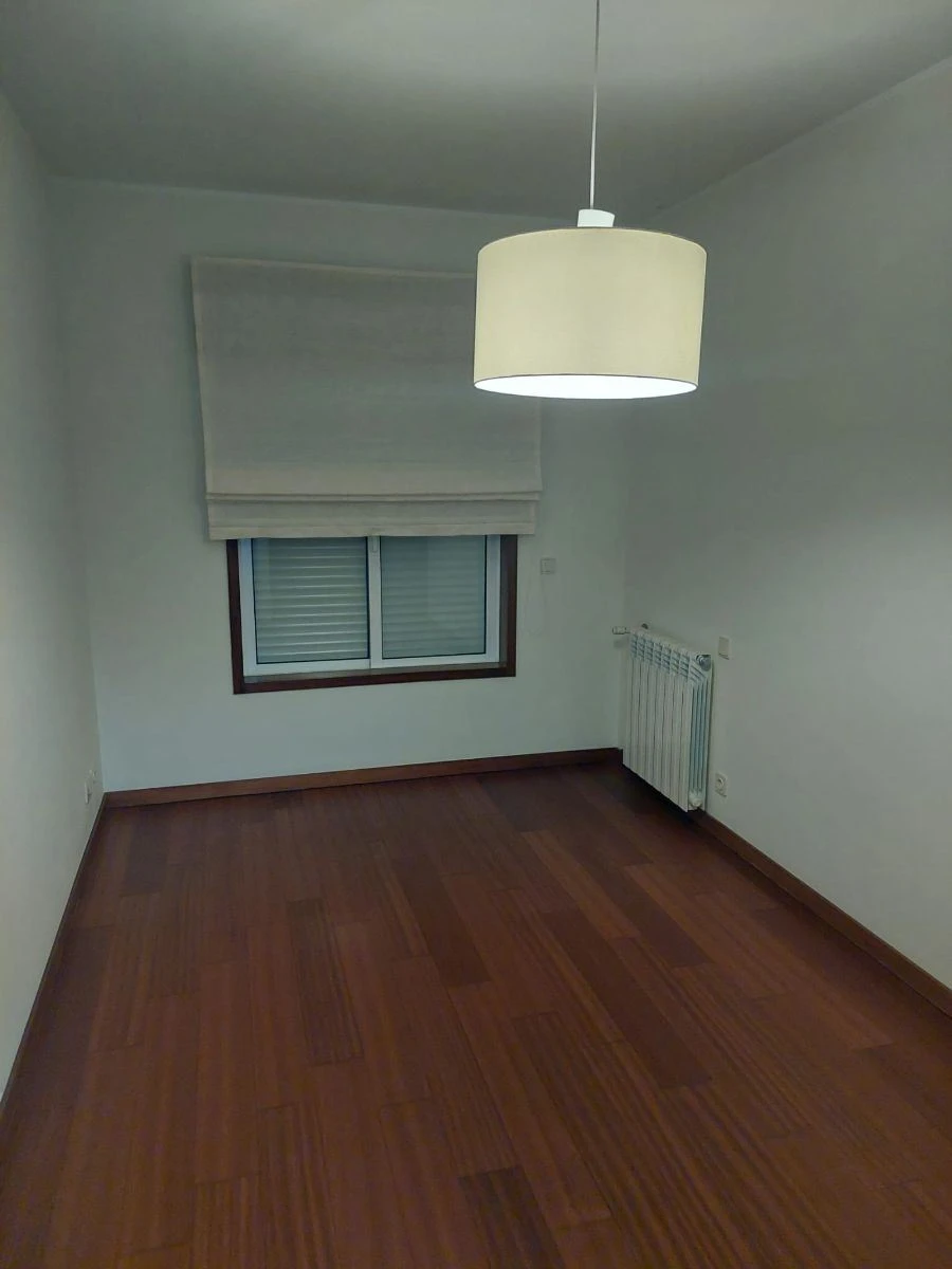 Moradia T3 para Arrendamento em São Mamede de Infesta e Senhora da Hora Foto 7