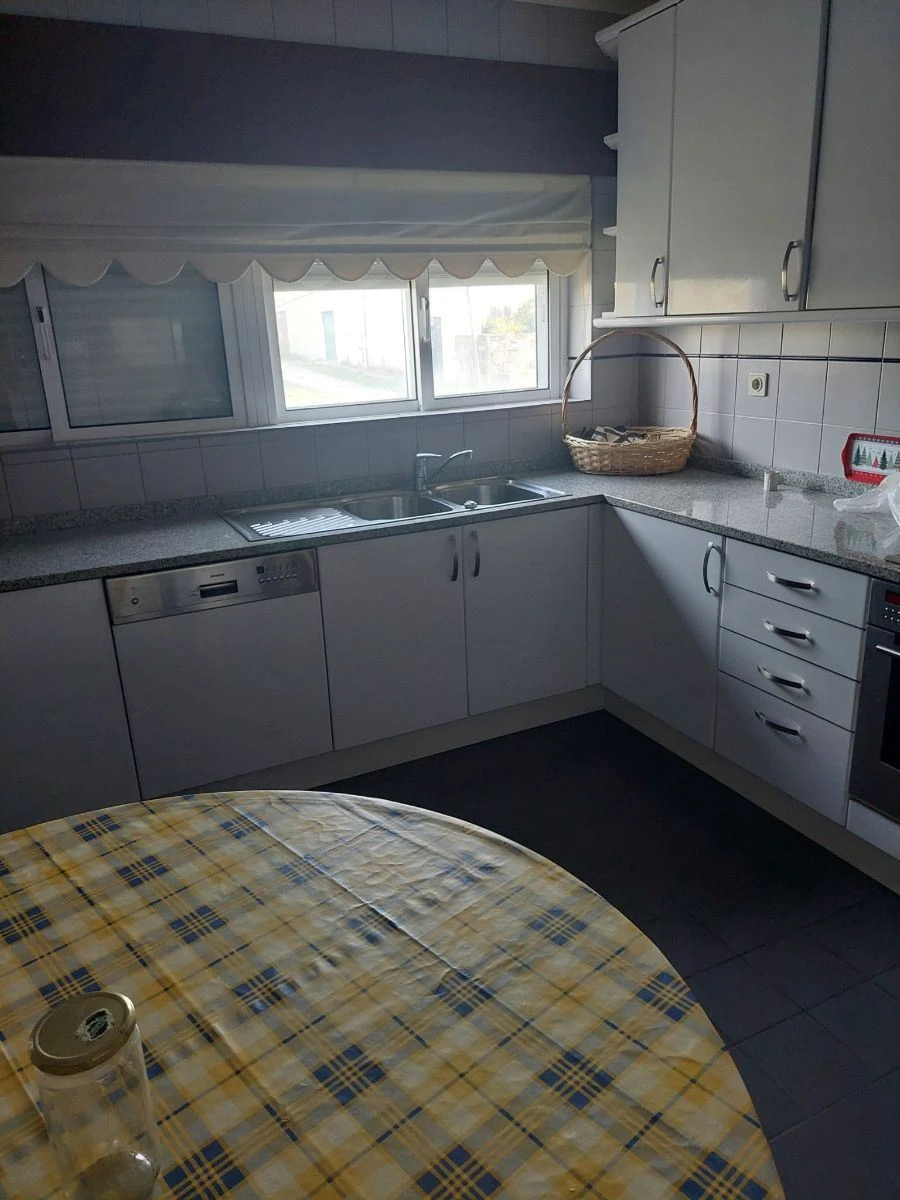 Moradia T3 para Arrendamento em São Mamede de Infesta e Senhora da Hora Foto 11