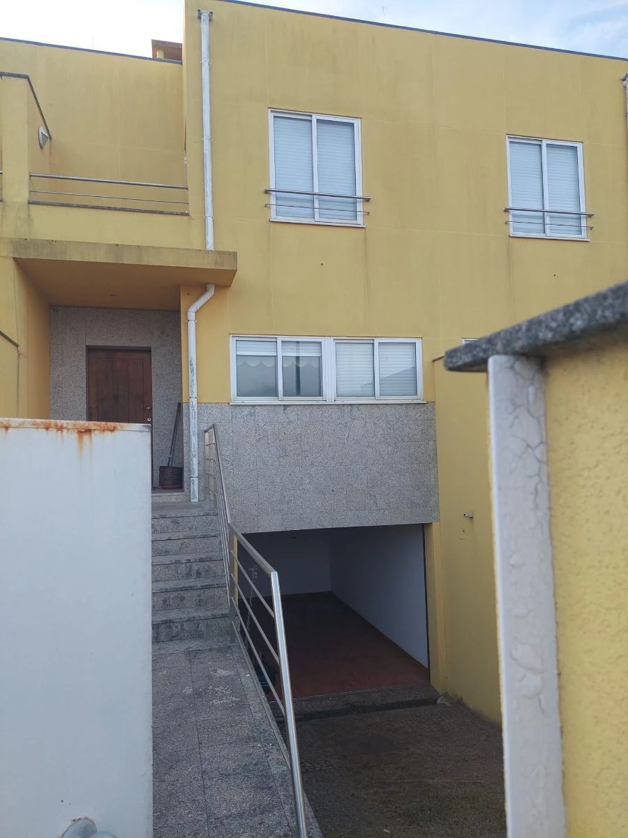 Moradia T3 para Arrendamento em São Mamede de Infesta e Senhora da Hora Foto 21