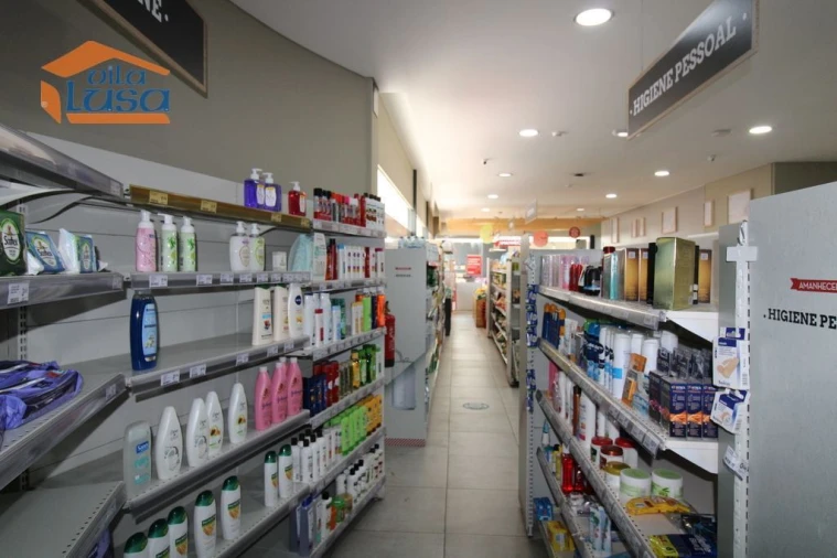 Armazém para Arrendamento em Sandim, Olival, Lever e Crestuma Foto 17