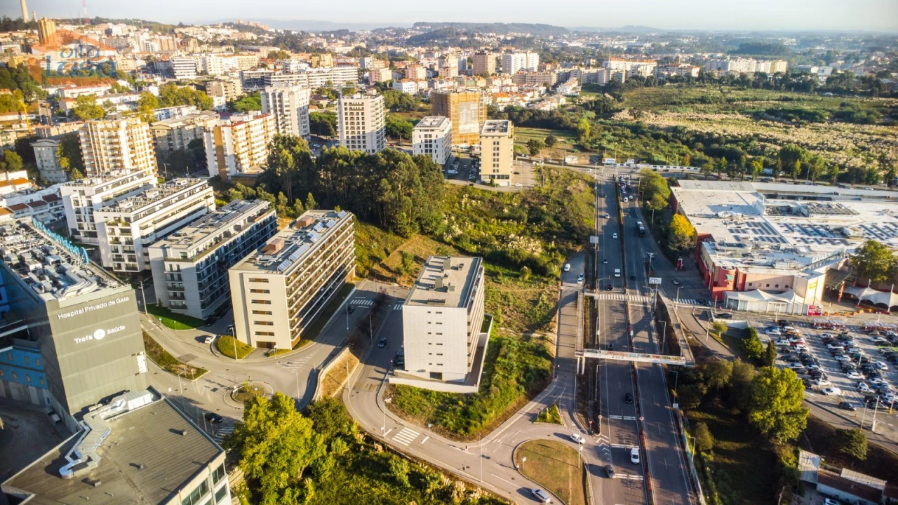 Terreno P/ Prédio para Venda em Santa Marinha e São Pedro da Afurada Foto 19