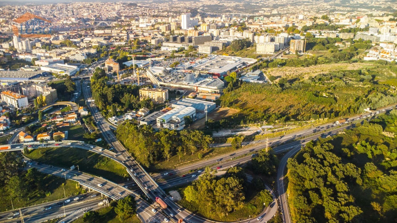 Terreno P/ Prédio para Venda em Santa Marinha e São Pedro da Afurada Foto 27