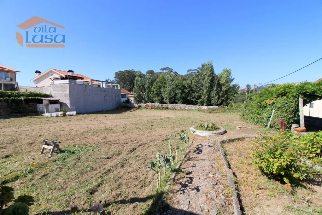 Moradia T4 para Venda em Mafamude e Vilar do Paraíso Foto 9