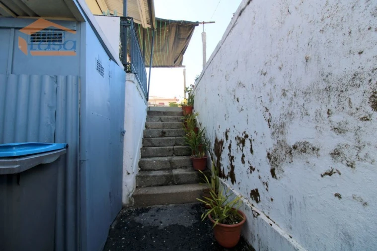 Moradia T4 para Venda em Mafamude e Vilar do Paraíso Foto 8