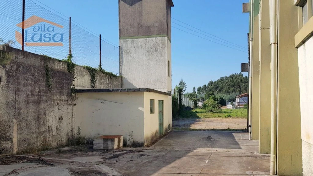 Armazém para Venda em Sandim, Olival, Lever e Crestuma Foto 5