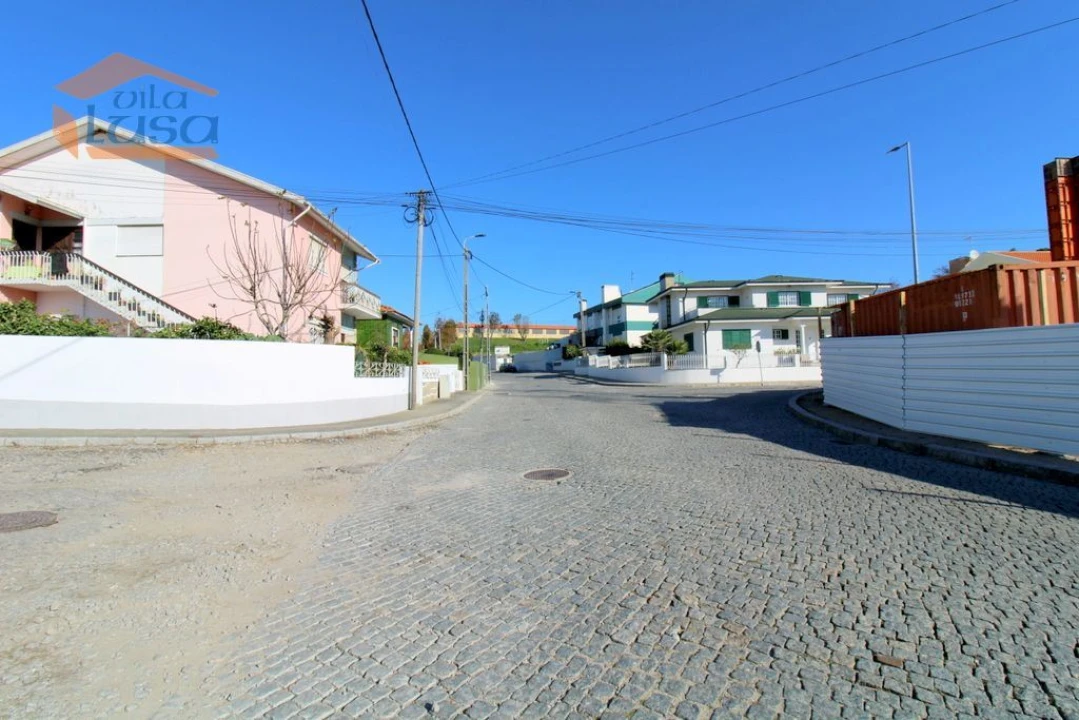 Terreno para Venda em Serzedo e Perosinho Foto 10