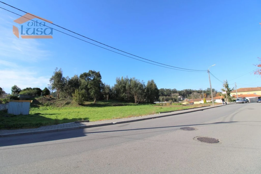 Terreno para Venda em Serzedo e Perosinho Foto 12