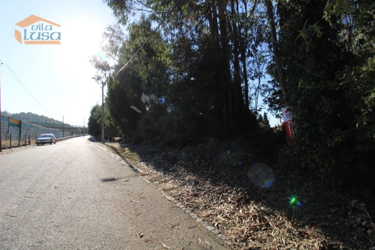 Terreno para Venda em Serzedo e Perosinho Foto 1