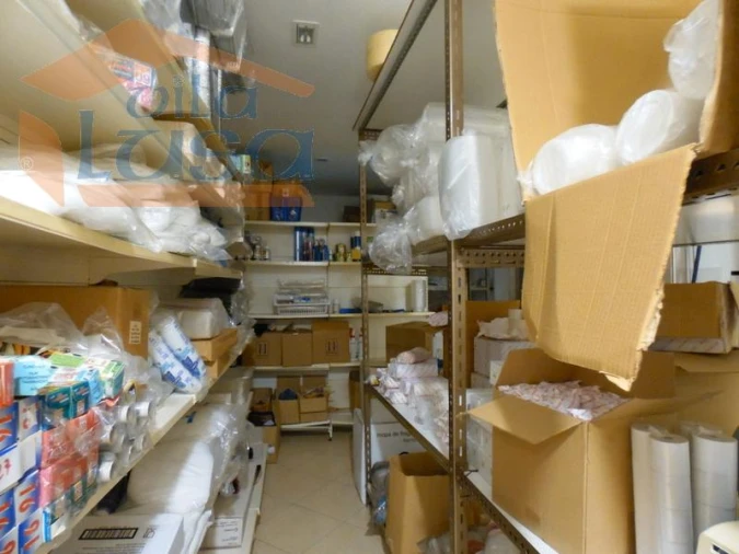 Loja para Venda em Gulpilhares e Valadares Foto 8