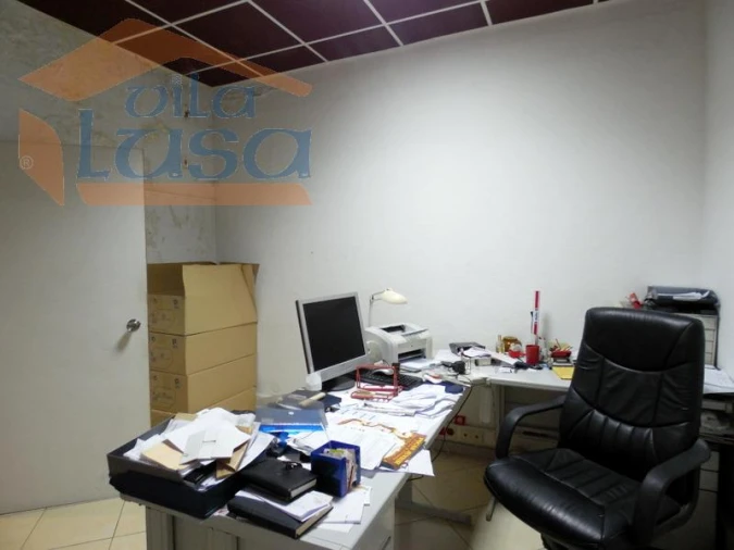 Loja para Venda em Gulpilhares e Valadares Foto 9