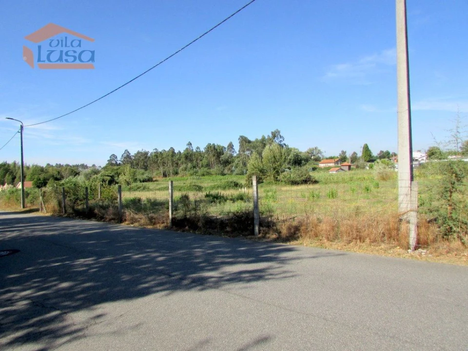 Terreno para Venda em Grijó e Sermonde Foto 12