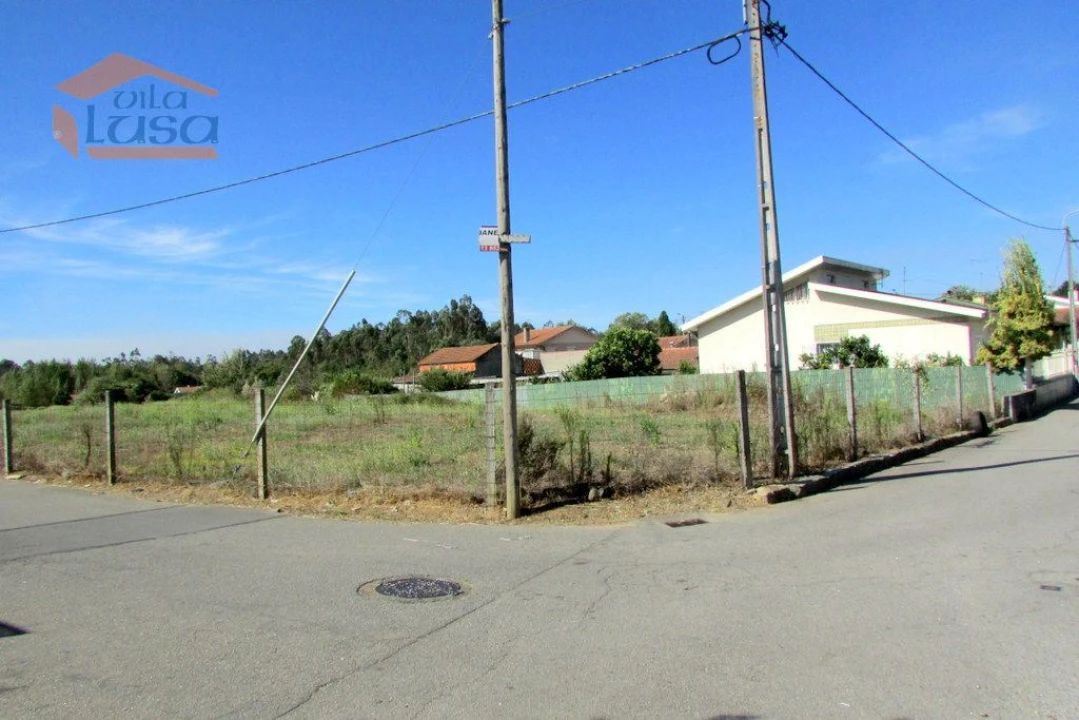 Terreno para Venda em Grijó e Sermonde Foto 3