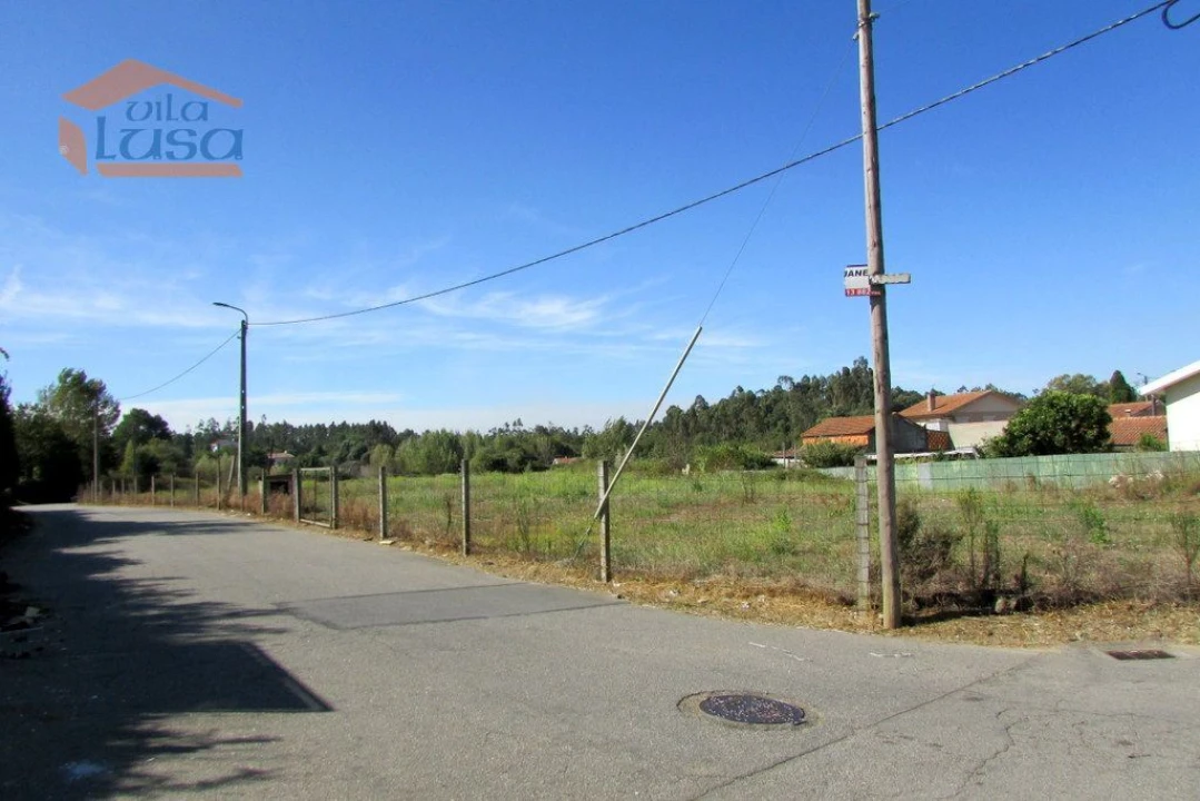 Terreno para Venda em Grijó e Sermonde Foto 14
