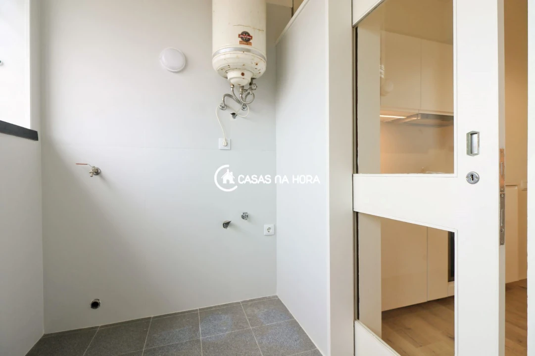 Apartamento T4 para Venda em São Mamede de Infesta e Senhora da Hora Foto 25