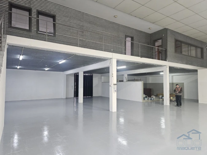 Armazém para Arrendamento em Perafita, Lavra e Santa Cruz do Bispo Foto 2