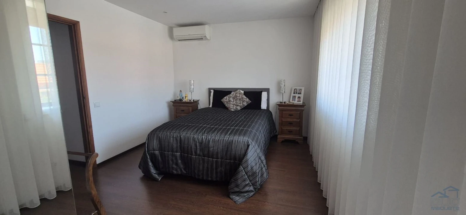 Moradia T2 para Venda em Custóias, Leça do Balio e Guifões Foto 10