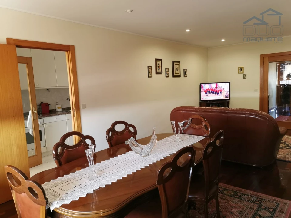 Apartamento T2 para Venda em São Mamede de Infesta e Senhora da Hora Foto 4