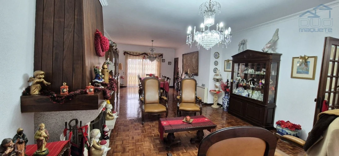 Moradia T4 para Venda em São Mamede de Infesta e Senhora da Hora Foto 25